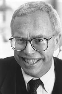 James Heckman, the Henry Schultz Distinguished Service Professor in Economics, wins the 2000 Nobel Memorial Prize in Economic Sciences. - heckman