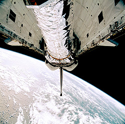 [chandra launch] courtesy of NASA
